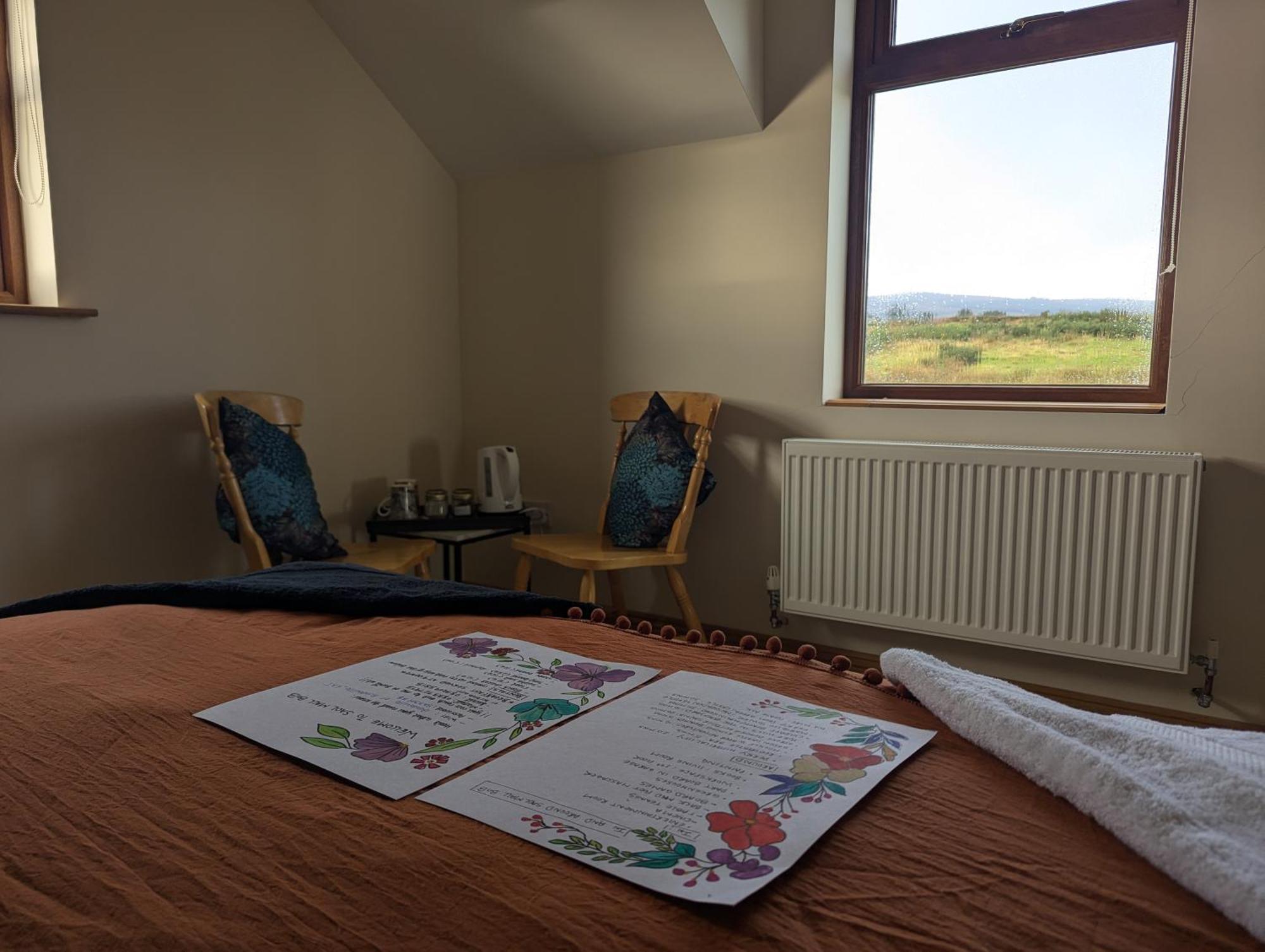 Saol Mall Bed & Breakfast Red Castle